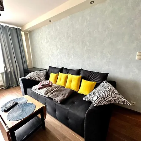 Comfort 2 65m2 * 华沙
