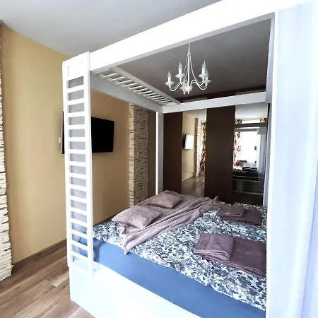 Comfort 2 65m2 Apartment *