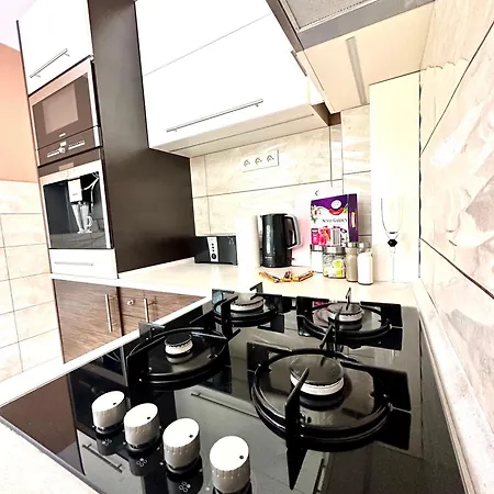 Comfort 2 65m2 Apartment *